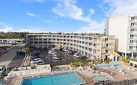 Outrigger Beach Club Resort By Coolvacay